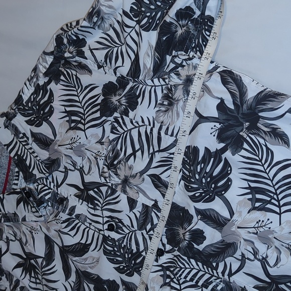 Men's 100% Cotton button down - Picture 5 of 9